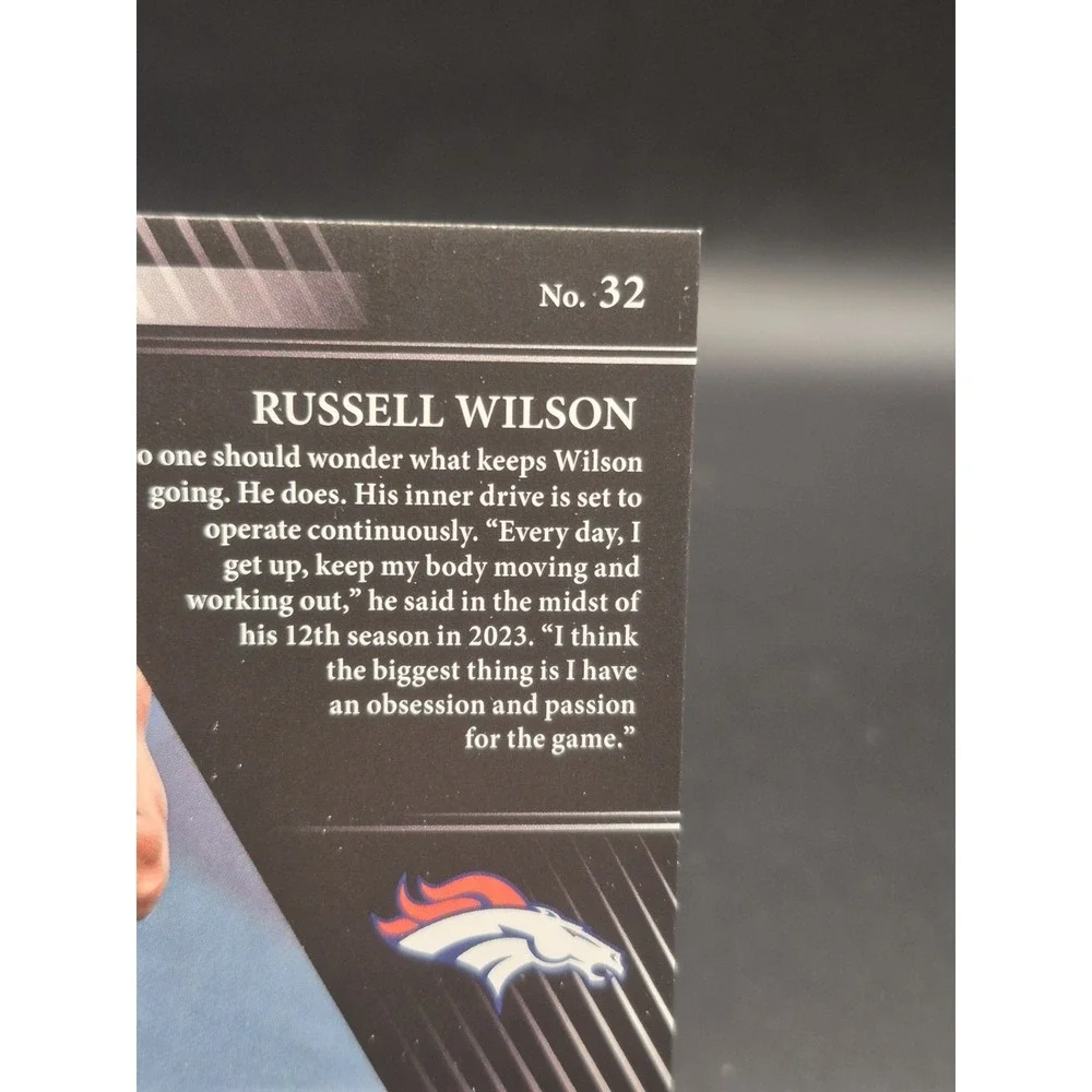 2023 Panini Limited Russell Wilson #32 Amethyst Spotlight /25 Broncos Seahawks